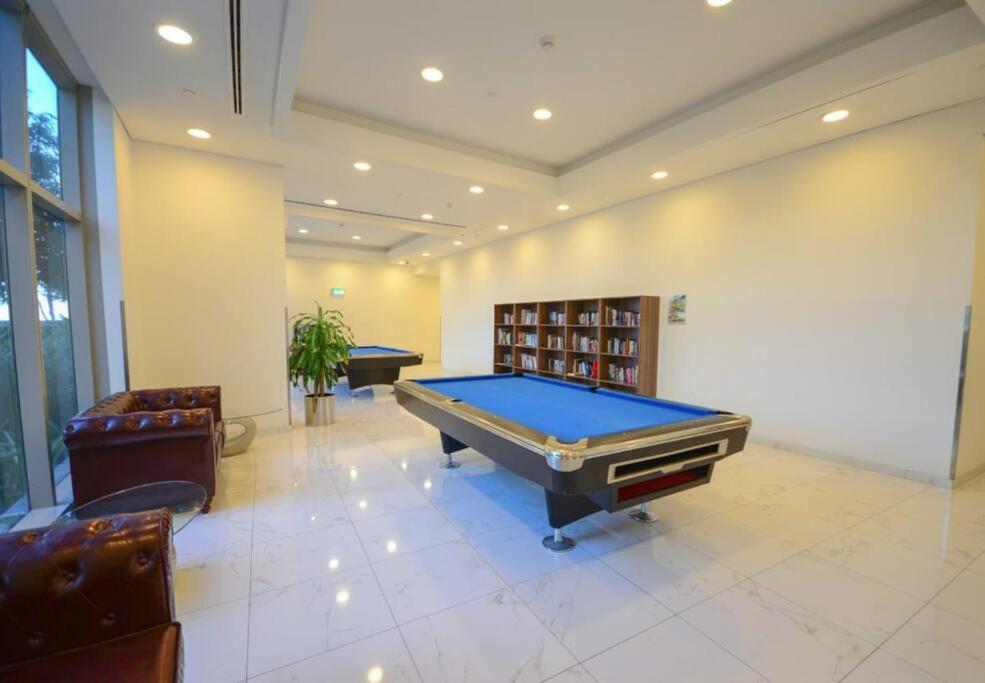 Cozy 1Br In Iconic Tower Apartment Abu Dhabi Luaran gambar