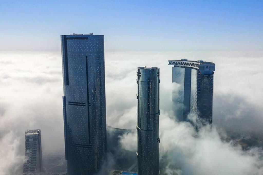 Cozy 1Br In Iconic Tower Apartment Abu Dhabi Luaran gambar